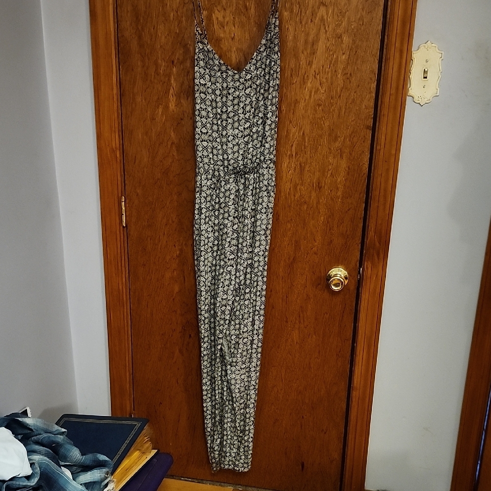 Elegant Black, white and green Floral Patterned Women's Jumpsuit